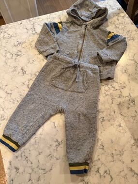 Gymboree Gray Kids Hoodie & Jogger Set with Yellow-Blue Stripe